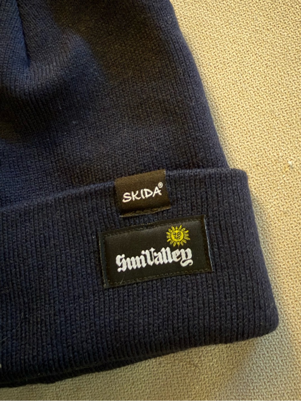 SKIDA Knit Beanie